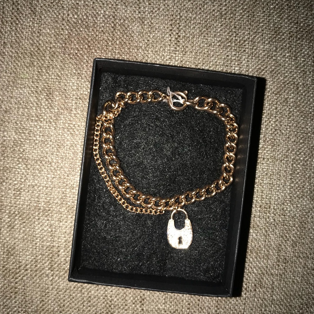 Michael Kors Diamond Lock Necklace - Picture 2 of 3